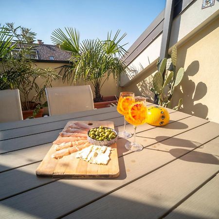 Flat With Terrace Close To Forum And Milanofiori Metro Assago Exteriör bild